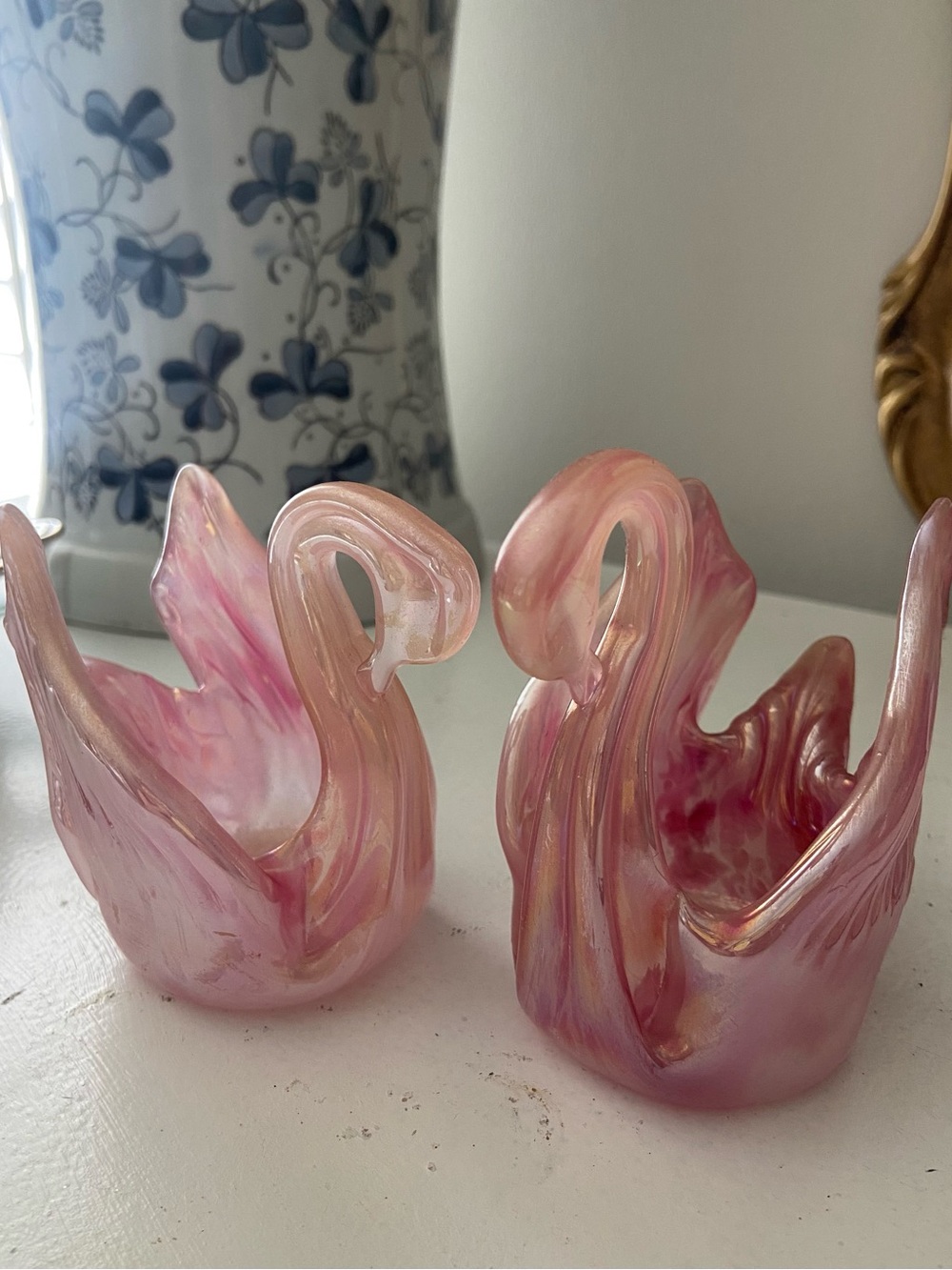 Vintage Heritage Glass Pink Swan Pair – Handcrafted in Canada